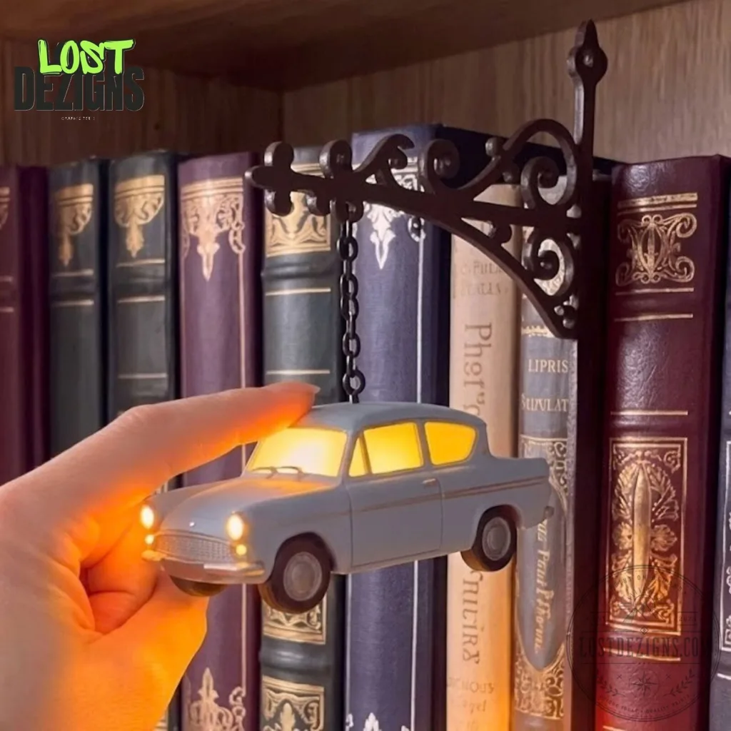 Harry Potter Flying Car Book Nook With LED Light Harry Potter Flying Car Book Nook With LED Light